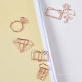 Clips de carpeta de papel Diferentes tipos de clips de papel novedosos